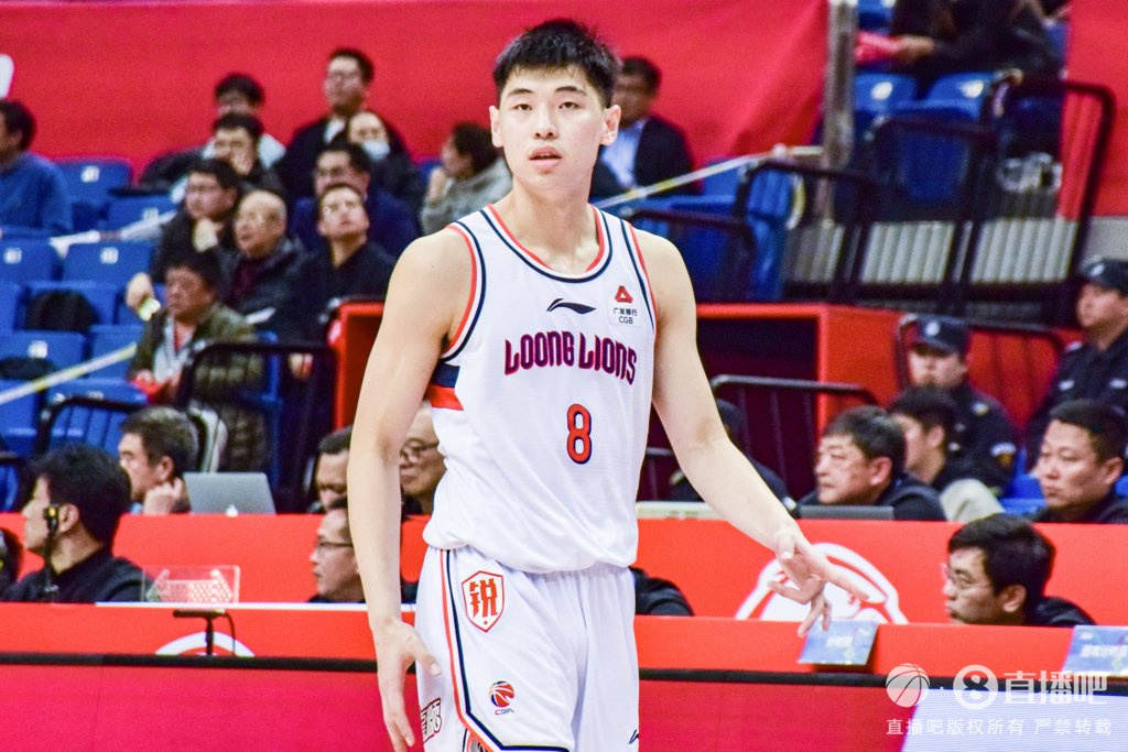 媒体人:广东不是最早介入崔永熙交易的 有球队起了大早没赶上集