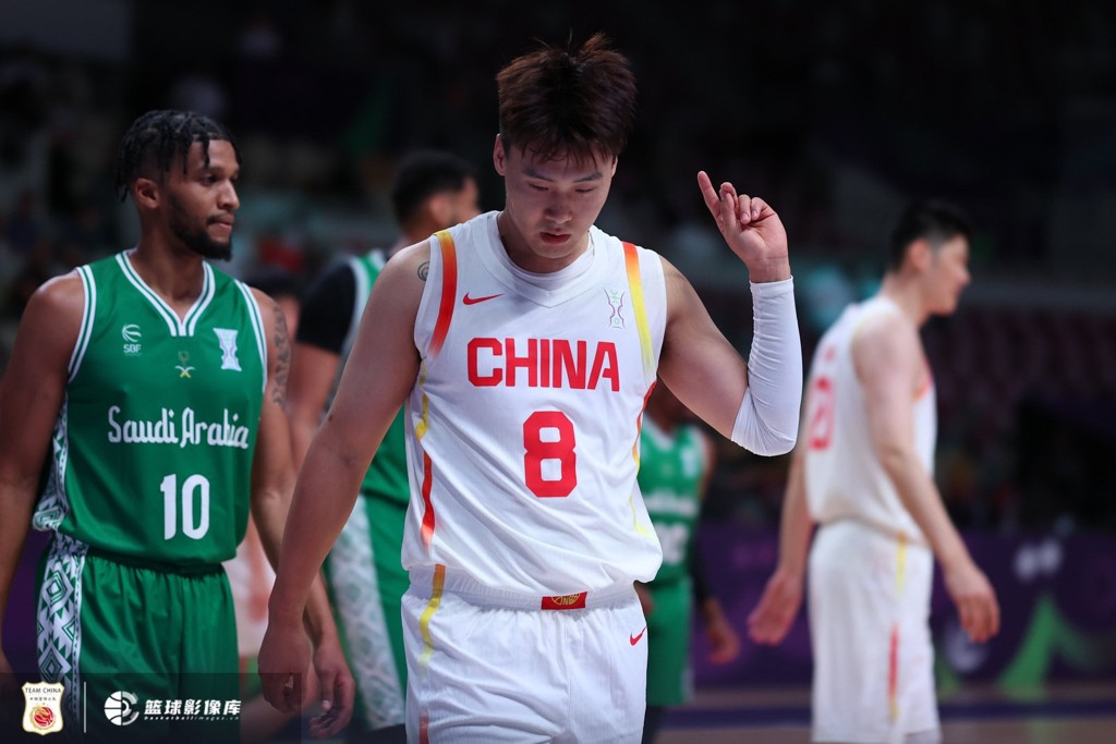 媒体人:过程有惊无险但结果还是意料之中 赵睿突破在亚洲很好用