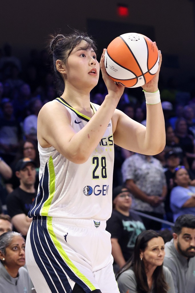 里程碑之夜!李月汝成中国女篮历史第三位在WNBA单场20+的球员
